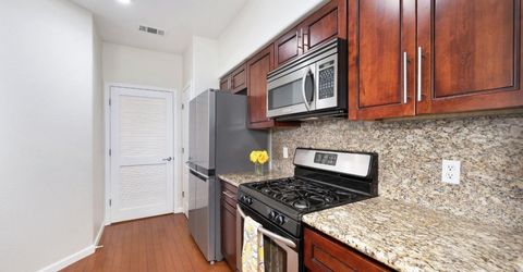 5350 Dunlay Dr #2011, Unit 2011, Sacramento, CA 95835 Photo