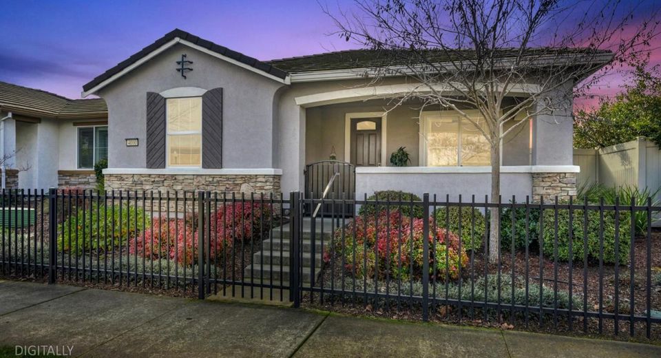 4000 Hovnanian Dr, Sacramento, CA 95834 Photo