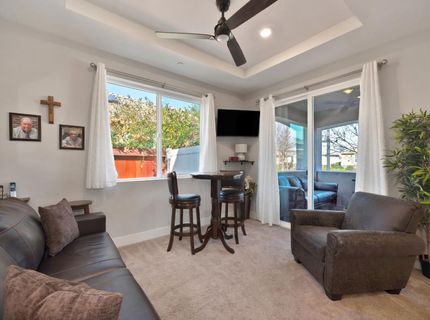 4000 Hovnanian Dr, Sacramento, CA 95834 Photo