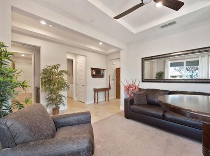 4000 Hovnanian Dr, Sacramento, CA 95834 Photo