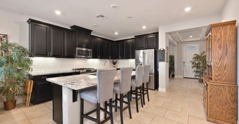 4000 Hovnanian Dr, Sacramento, CA 95834 Photo