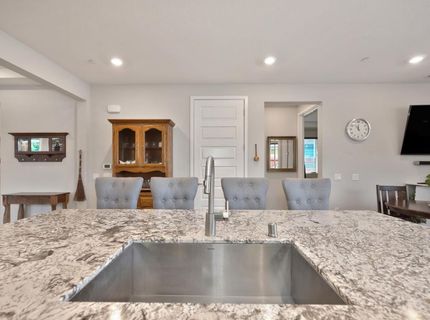 4000 Hovnanian Dr, Sacramento, CA 95834 Photo