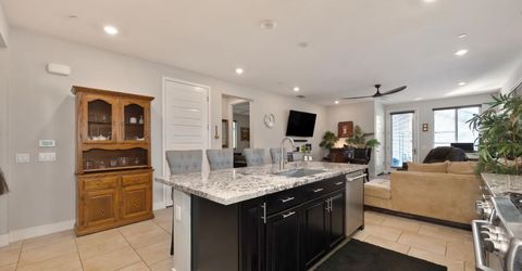 4000 Hovnanian Dr, Sacramento, CA 95834 Photo