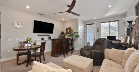 4000 Hovnanian Dr, Sacramento, CA 95834 Photo