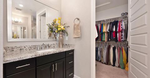 4000 Hovnanian Dr, Sacramento, CA 95834 Photo