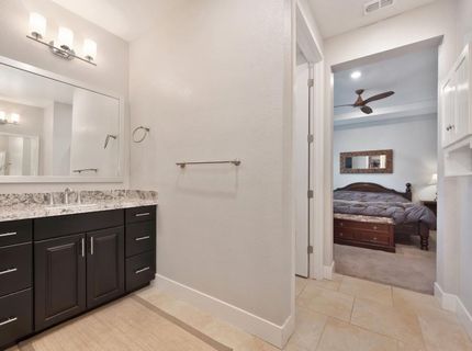 4000 Hovnanian Dr, Sacramento, CA 95834 Photo