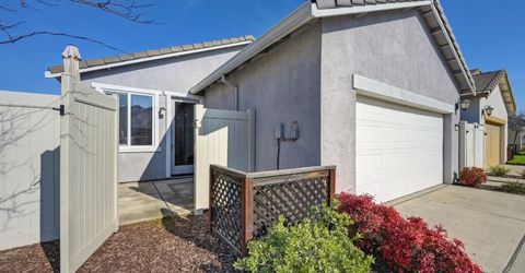 4000 Hovnanian Dr, Sacramento, CA 95834 Photo