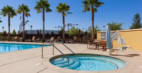 4000 Hovnanian Dr, Sacramento, CA 95834 Photo