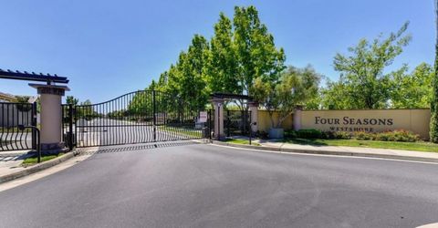 4000 Hovnanian Dr, Sacramento, CA 95834 Photo