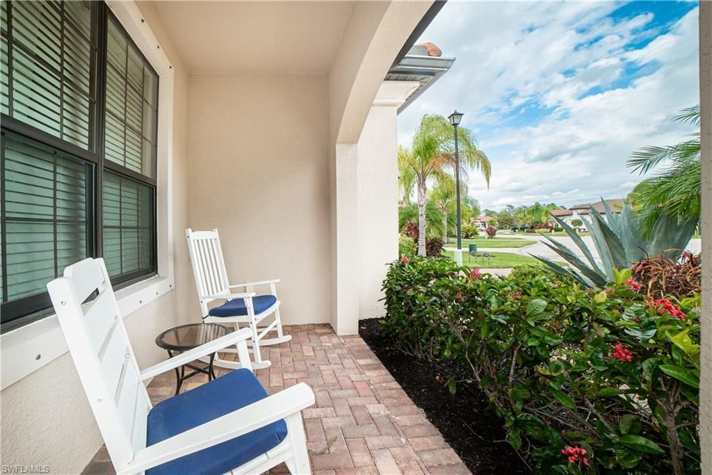 1654 Marton Ct, Naples, FL 34113 Photo