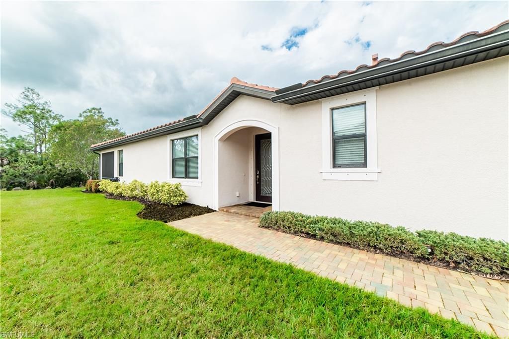 1654 Marton Ct, Naples, FL 34113 Photo