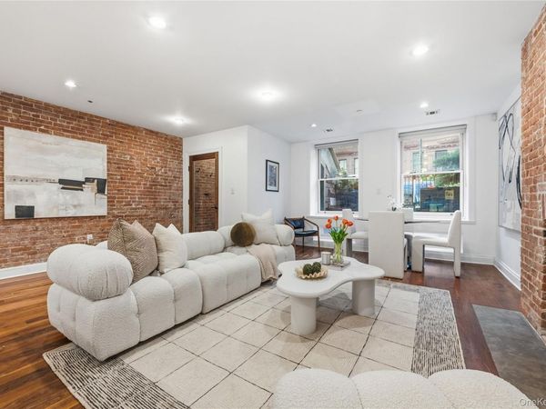 5 W 120th Street, Unit 1, New York (Manhattan), NY 10027