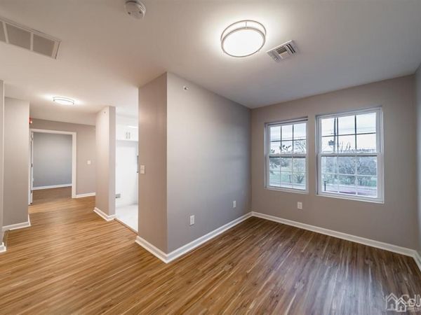 875 Port Reading Avenue , Port Reading, NJ 07064