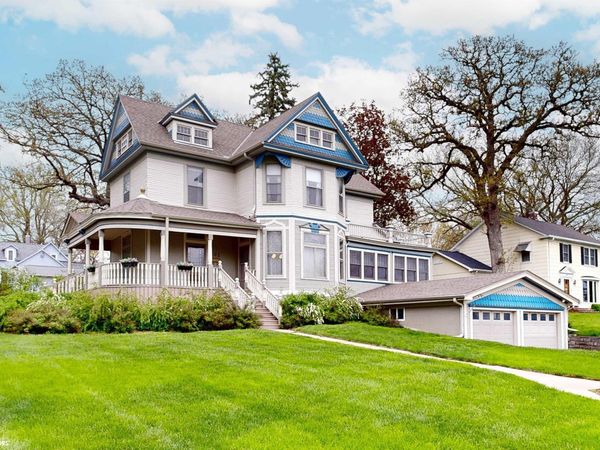 202 E Thomas Street, Avoca, IA 51521