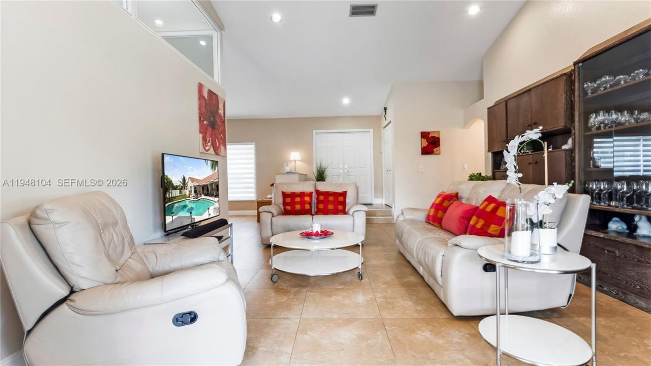 13310 NW 11th Ln, Sunrise, FL 33323 Photo