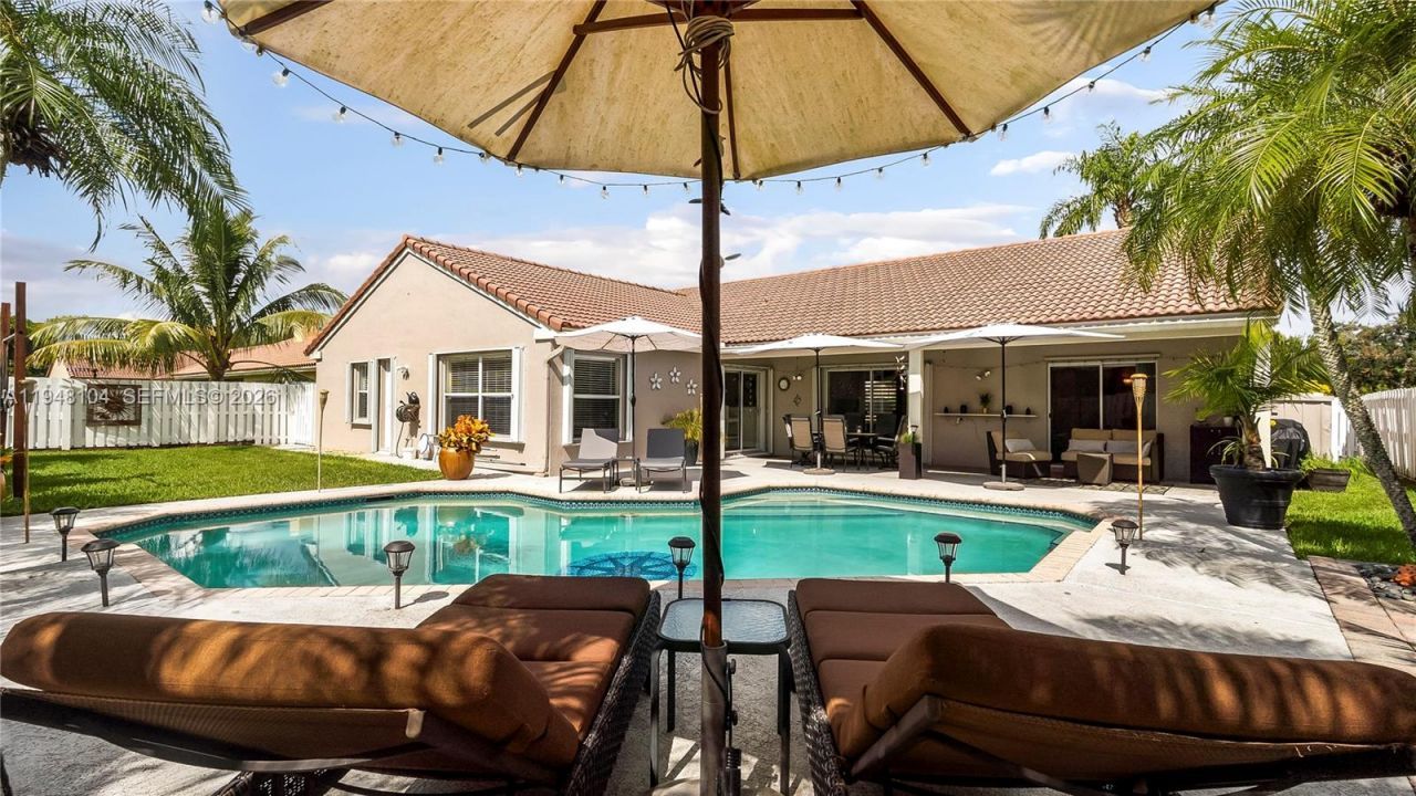 13310 NW 11th Ln, Sunrise, FL 33323 Photo