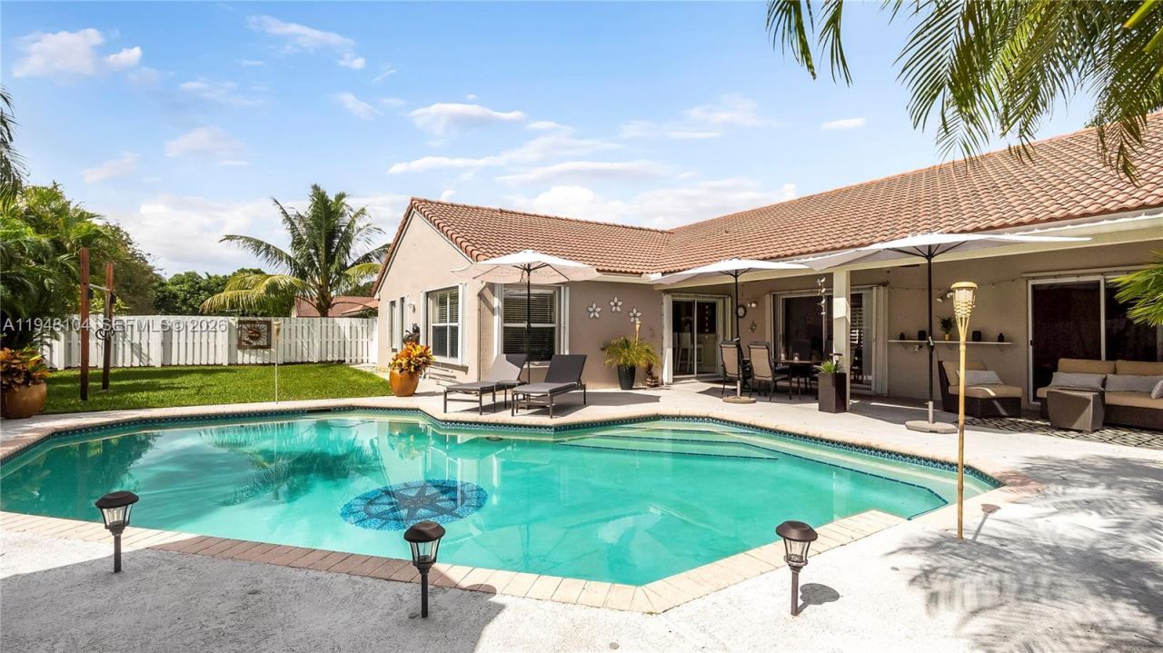 13310 NW 11th Ln, Sunrise, FL 33323 Photo