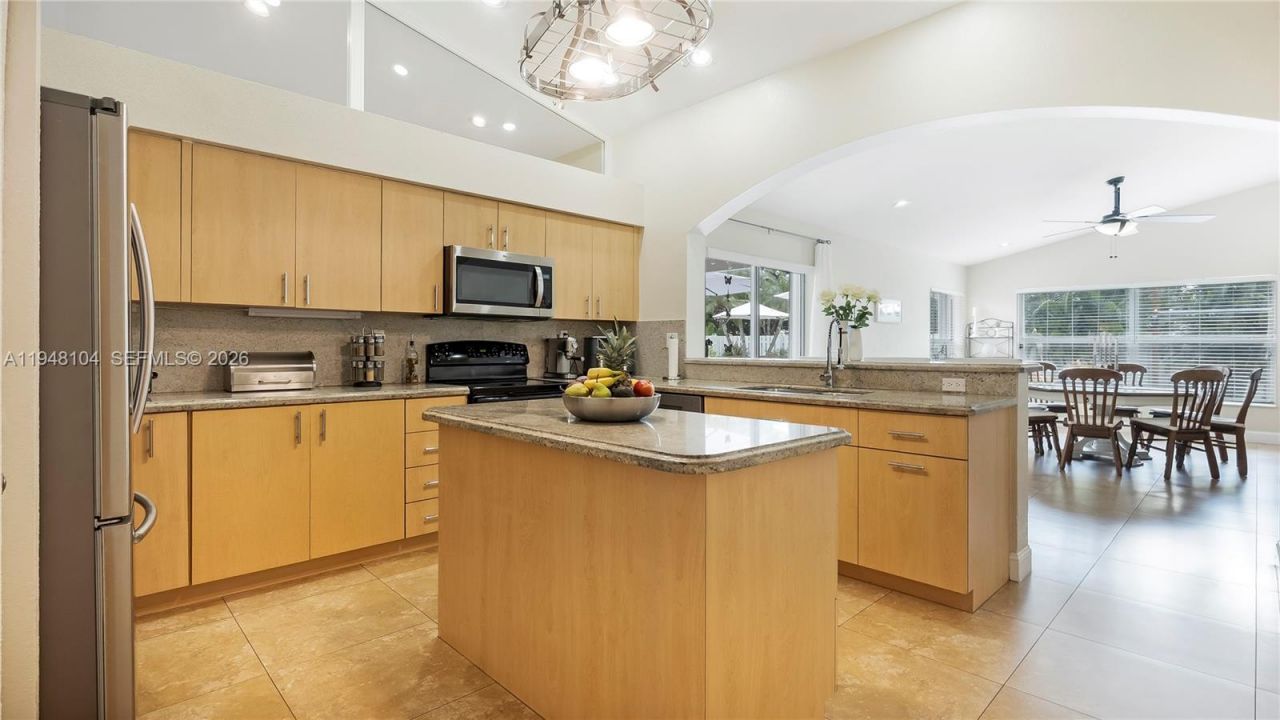 13310 NW 11th Ln, Sunrise, FL 33323 Photo