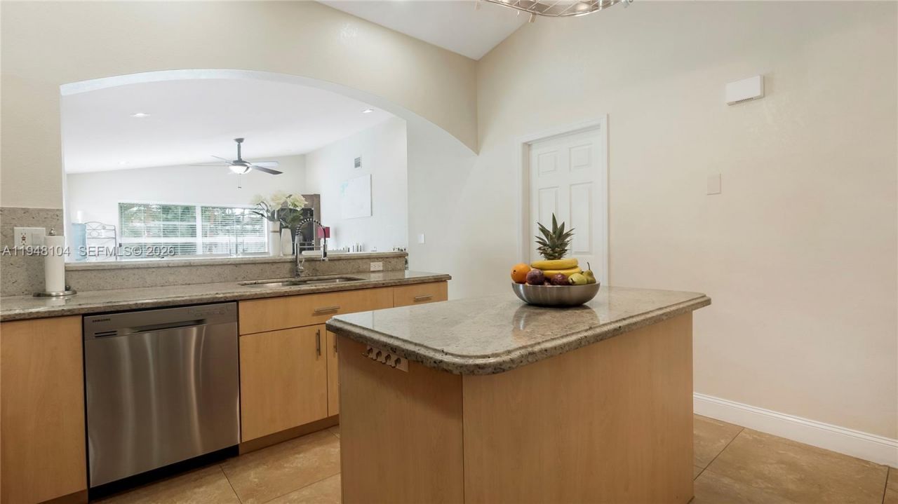 13310 NW 11th Ln, Sunrise, FL 33323 Photo