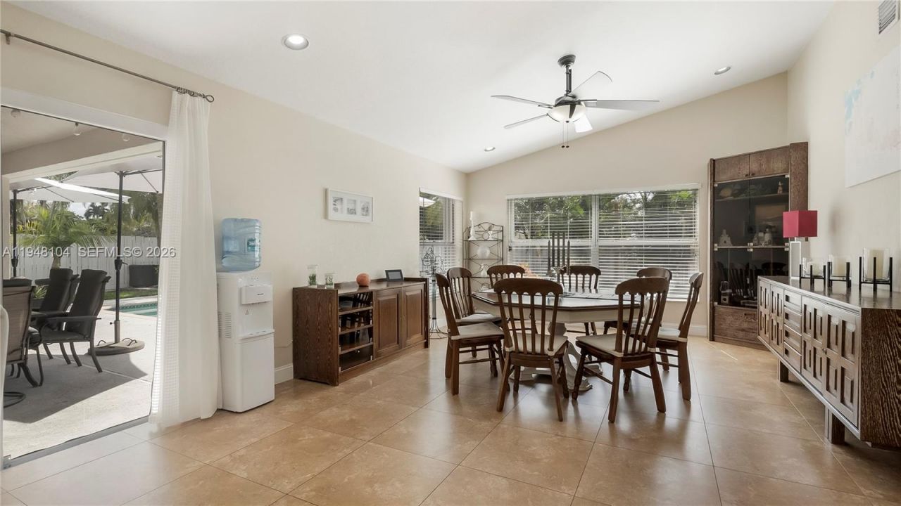 13310 NW 11th Ln, Sunrise, FL 33323 Photo