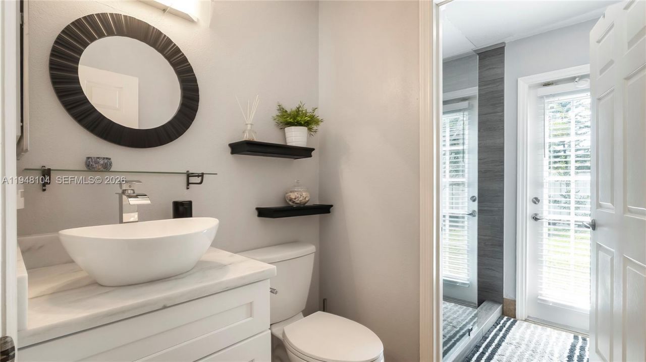 13310 NW 11th Ln, Sunrise, FL 33323 Photo