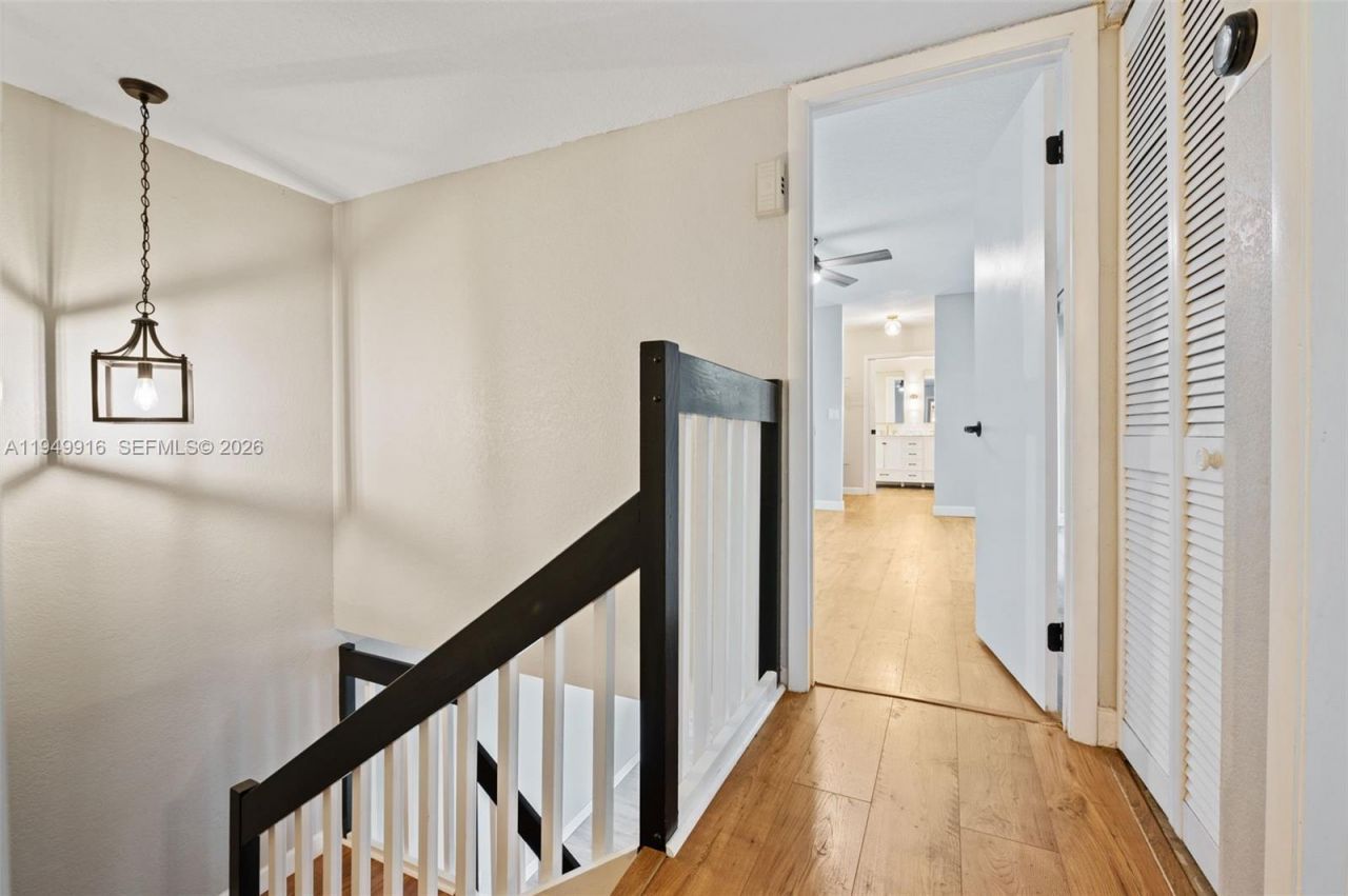 11875 SW 12th Pl, Davie, FL 33325 Photo