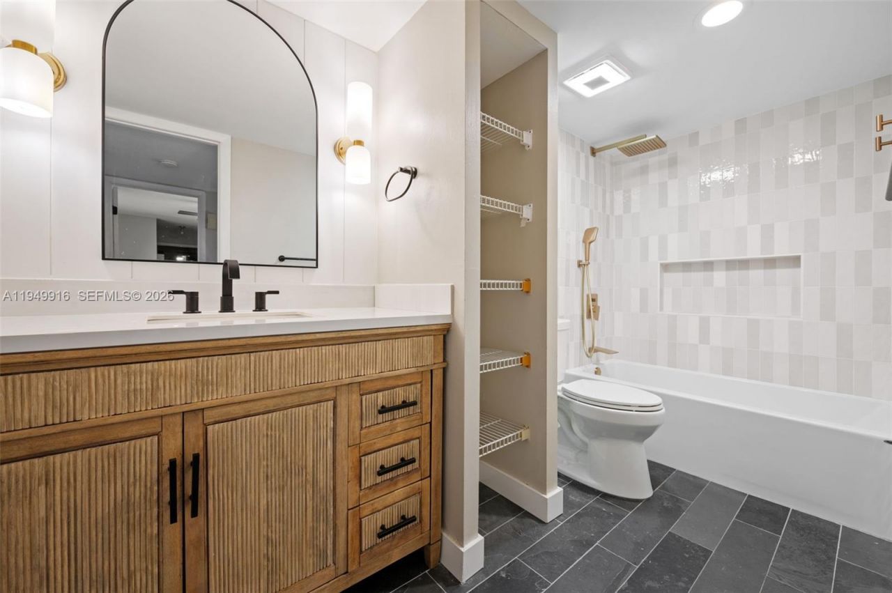 11875 SW 12th Pl, Davie, FL 33325 Photo