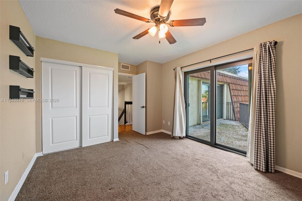 11875 SW 12th Pl, Davie, FL 33325 Photo