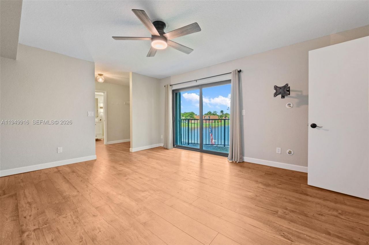 11875 SW 12th Pl, Davie, FL 33325 Photo