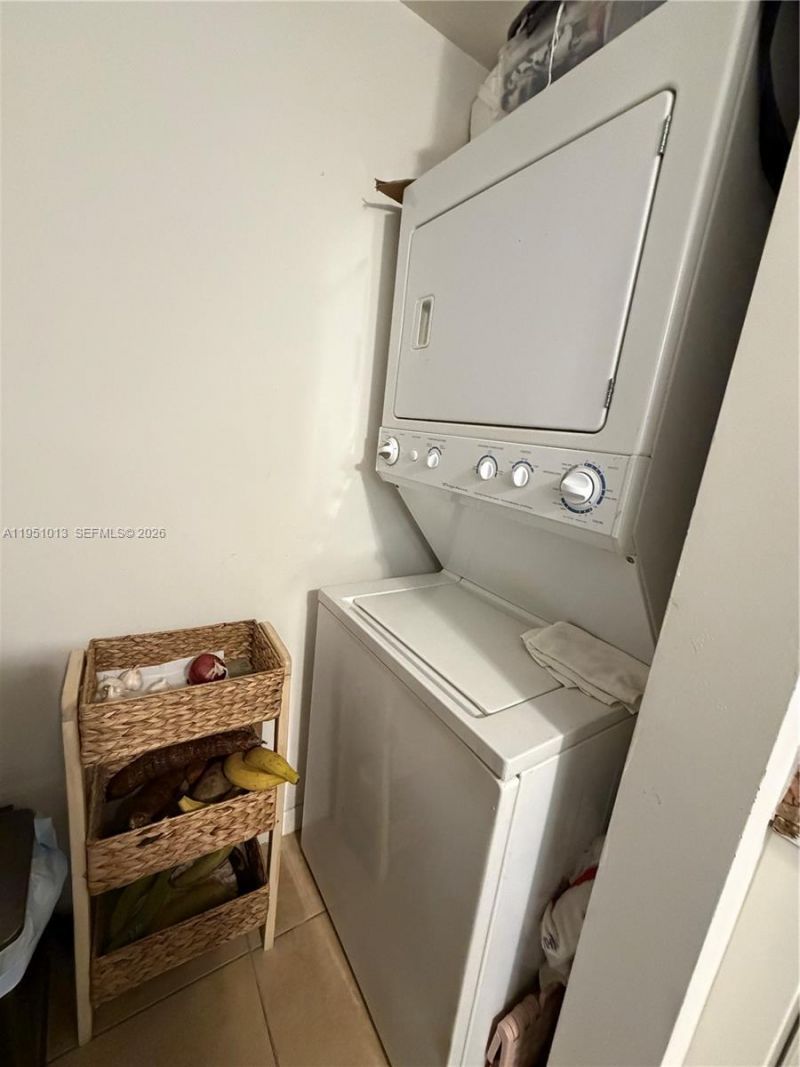 215 SW 42nd Ave , Unit 803, Miami, FL 33134 Photo