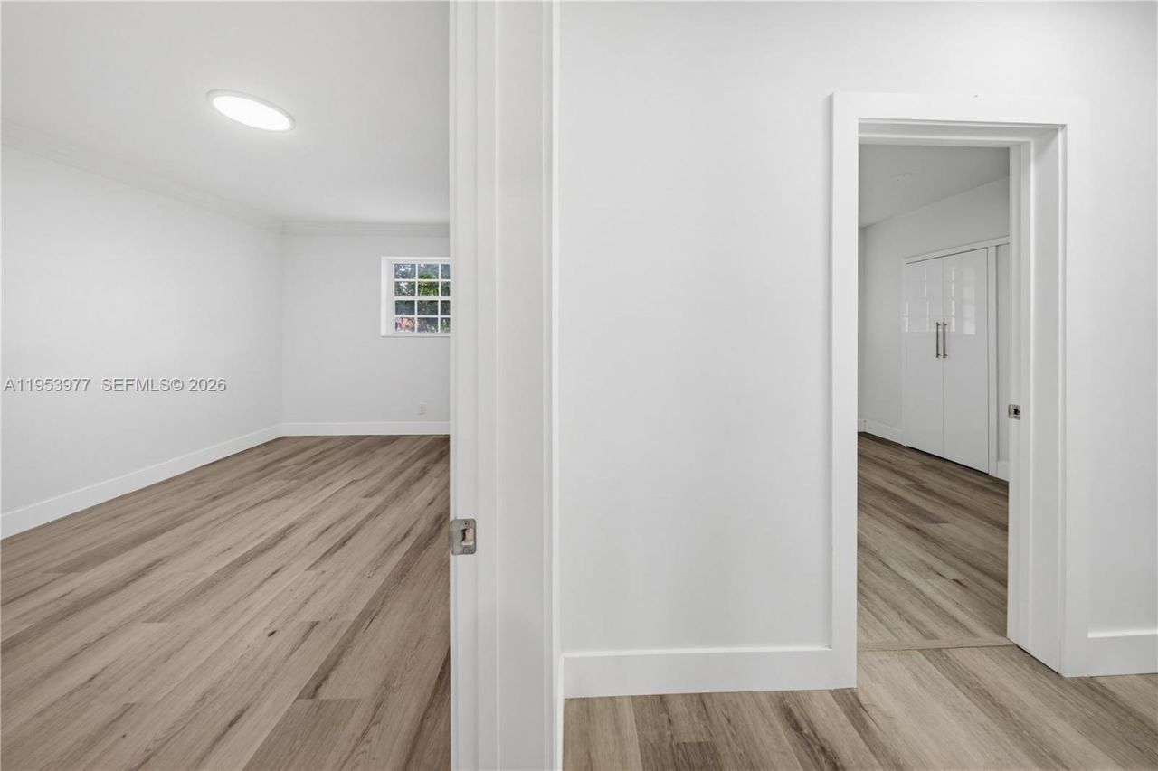 2260 NW 86th Ter, Miami, FL 33147 Photo