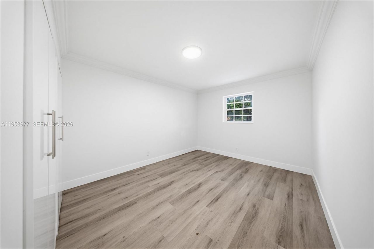 2260 NW 86th Ter, Miami, FL 33147 Photo