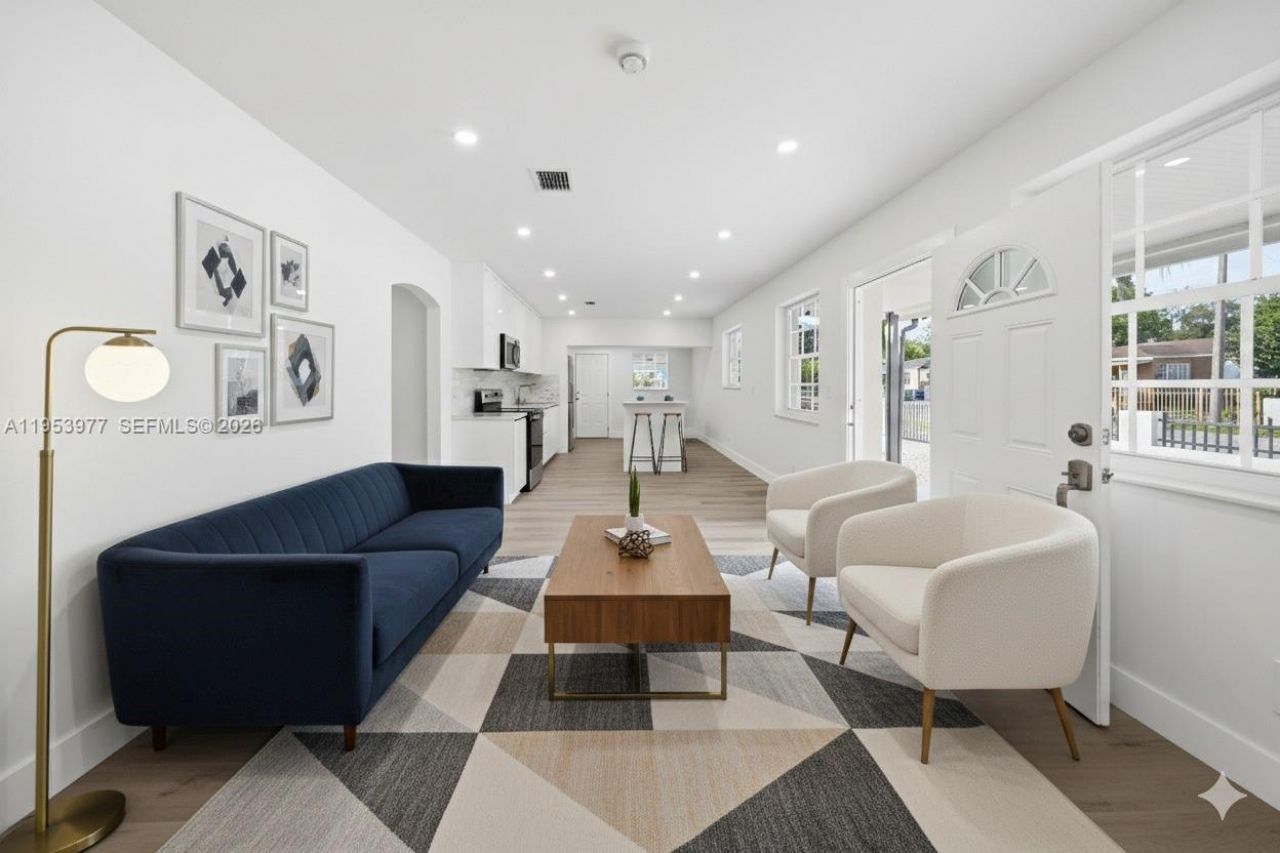 2260 NW 86th Ter, Miami, FL 33147 Photo