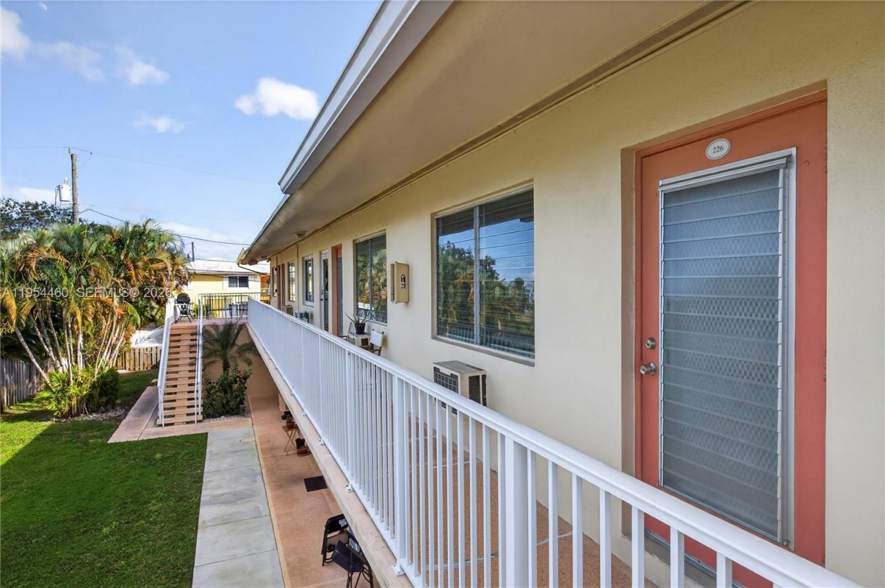 331 E Mcnab Rd , Unit 226, Pompano Beach, FL 33060 Photo