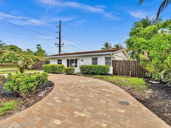 1513 NE 30th Ct, Unit 2, Pompano Beach, FL 33064