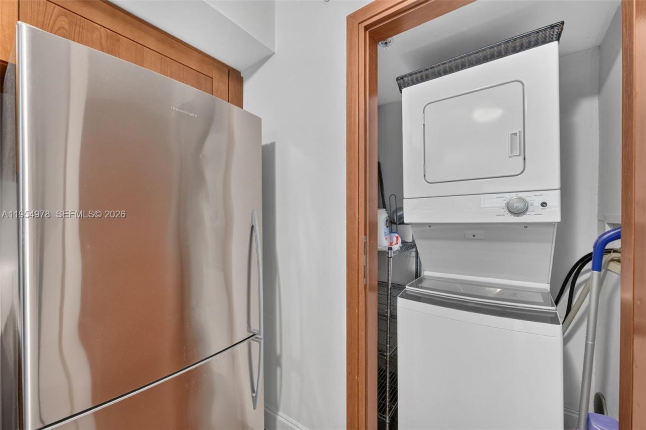 9499 Collins Ave, Unit 205, Surfside, FL 33154 Photo