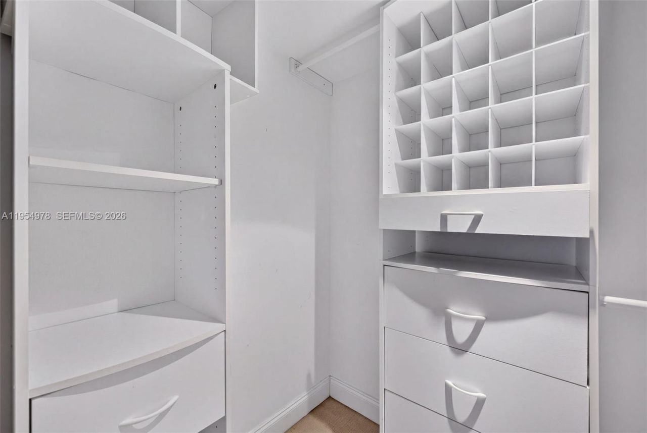 9499 Collins Ave, Unit 205, Surfside, FL 33154 Photo