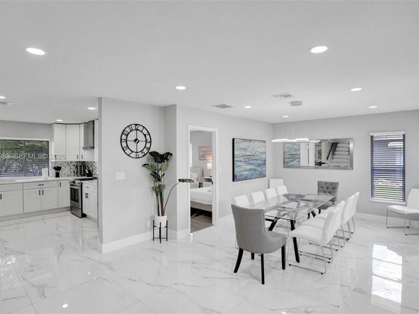 6 Little Harbor Way, Deerfield Beach, FL 33441