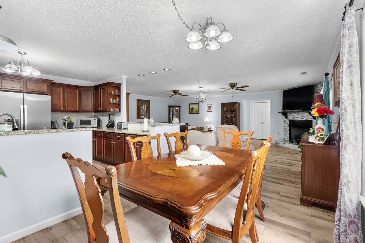 2981 Victor Rd. Photo 11