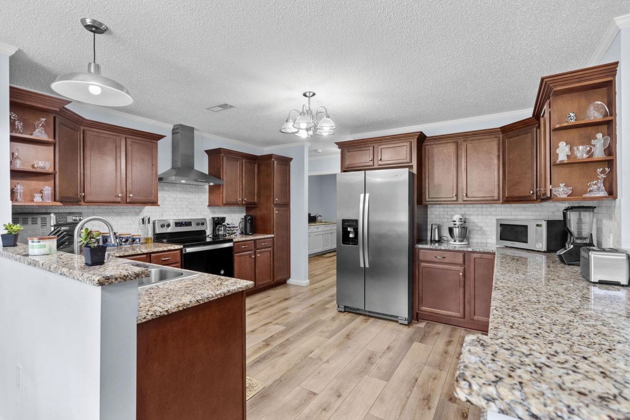 2981 Victor Rd. Photo 13