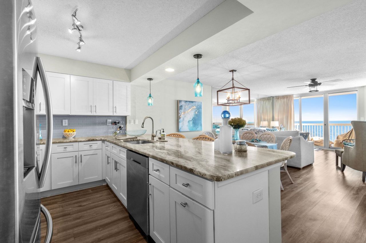 5404 N Ocean Blvd. Photo 7