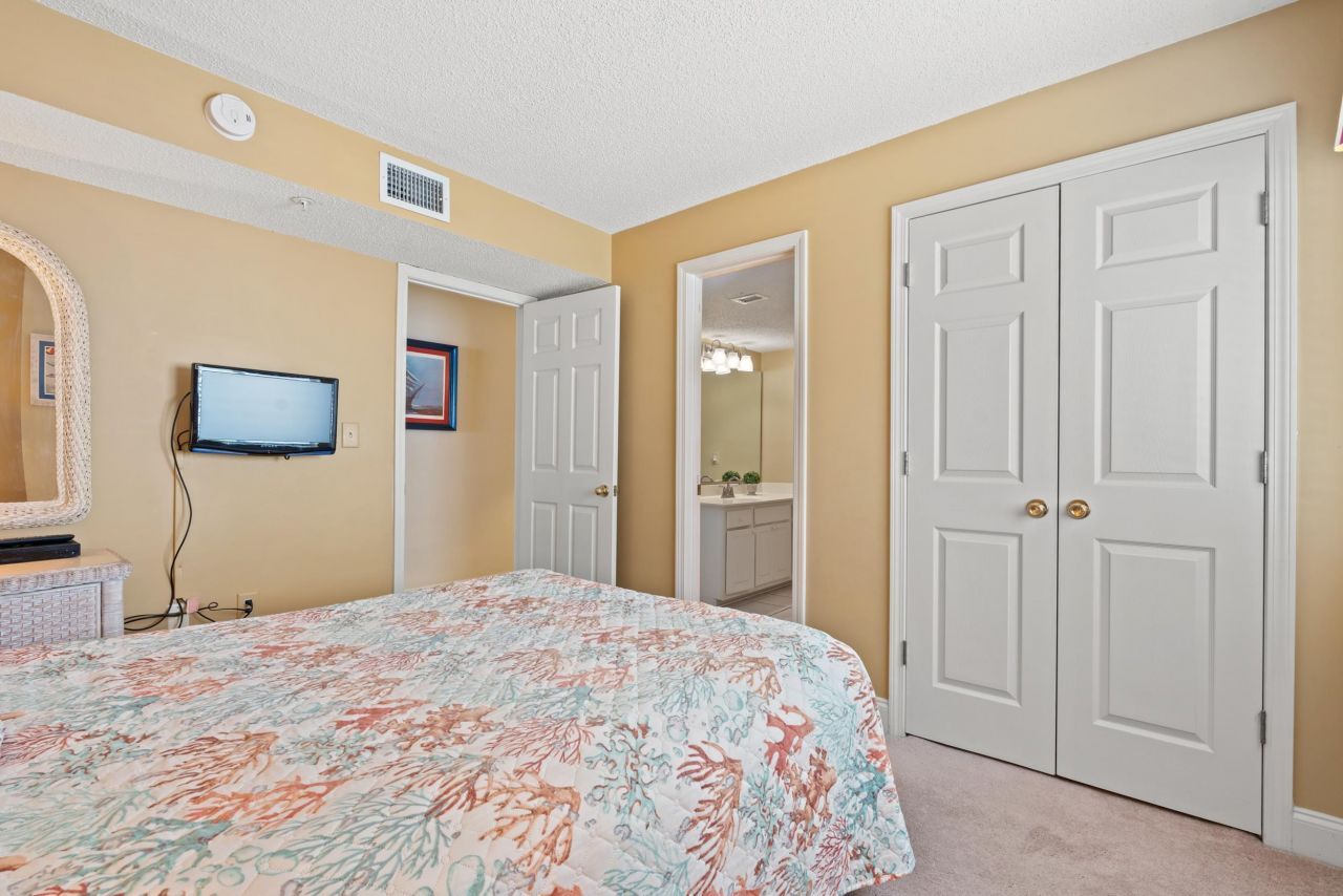 4613 S Ocean Blvd. Photo 22