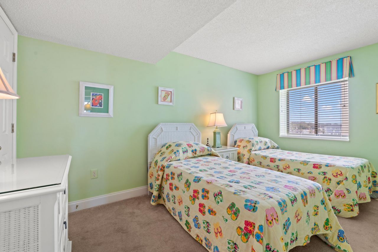 4613 S Ocean Blvd. Photo 25