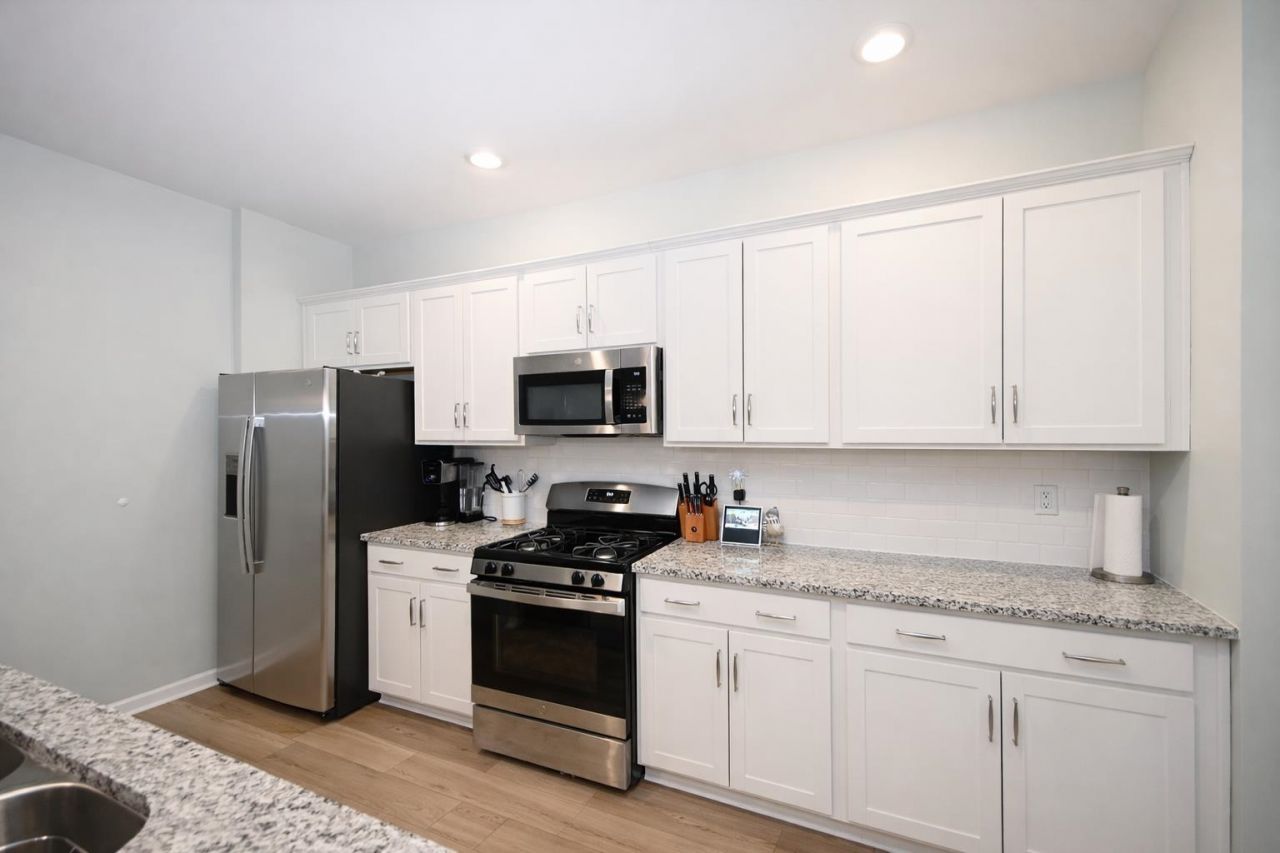 1124 Boswell Ct. Photo 11