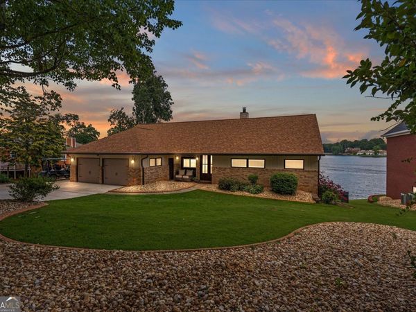 1127 Lakeshore Court, Villa Rica, GA 30180