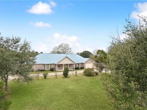 220 WARRIOR Trace, Covington, LA 70435