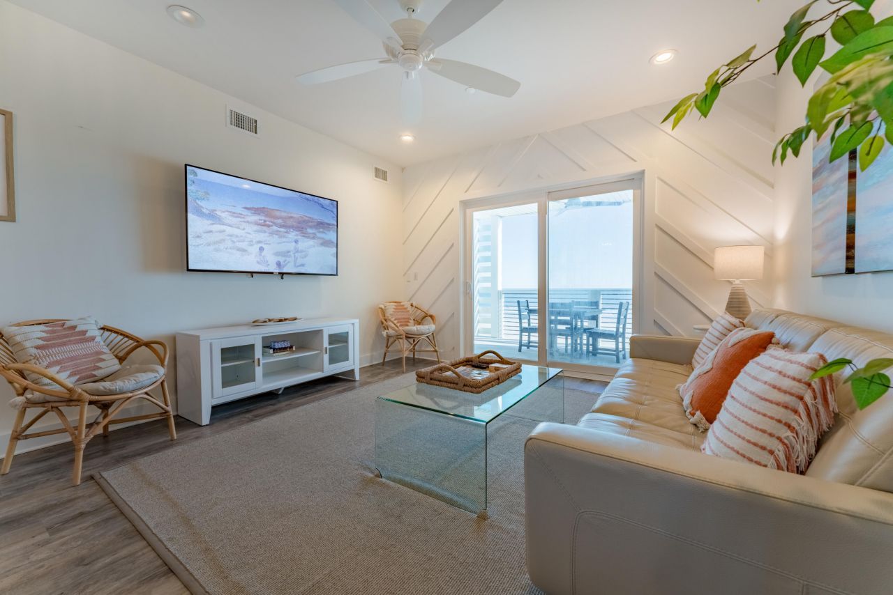 115 E Arctic Avenue Photo 16