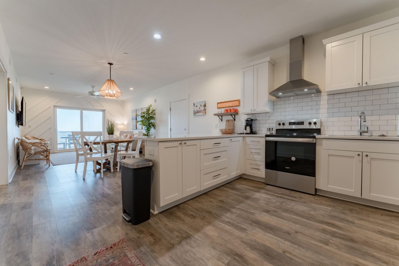 115 E Arctic Avenue Photo 9