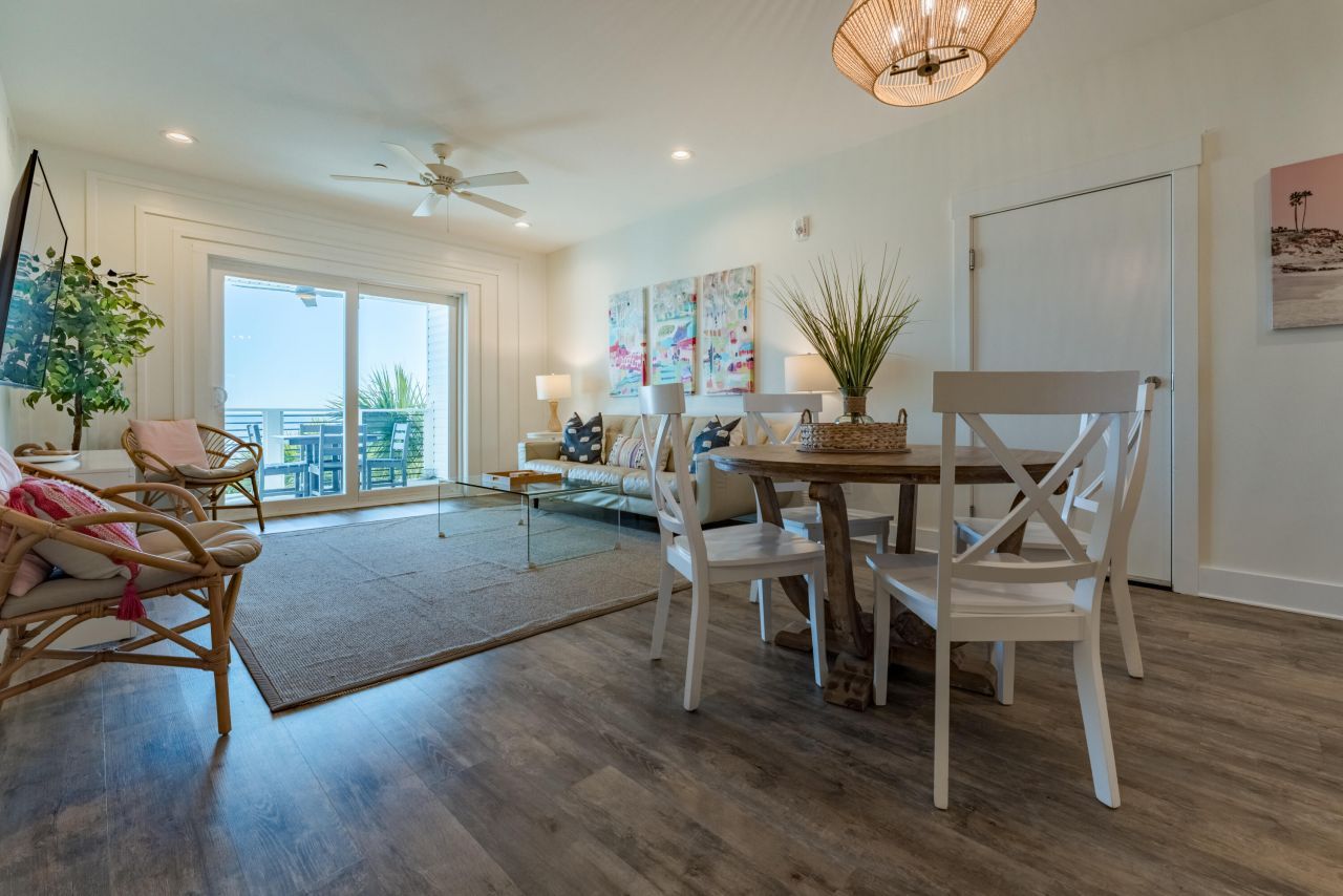 115 E Arctic Avenue Photo 10