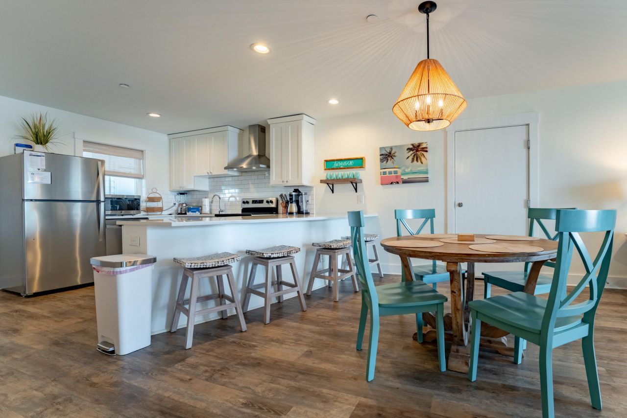 115 E Arctic Avenue Photo 11